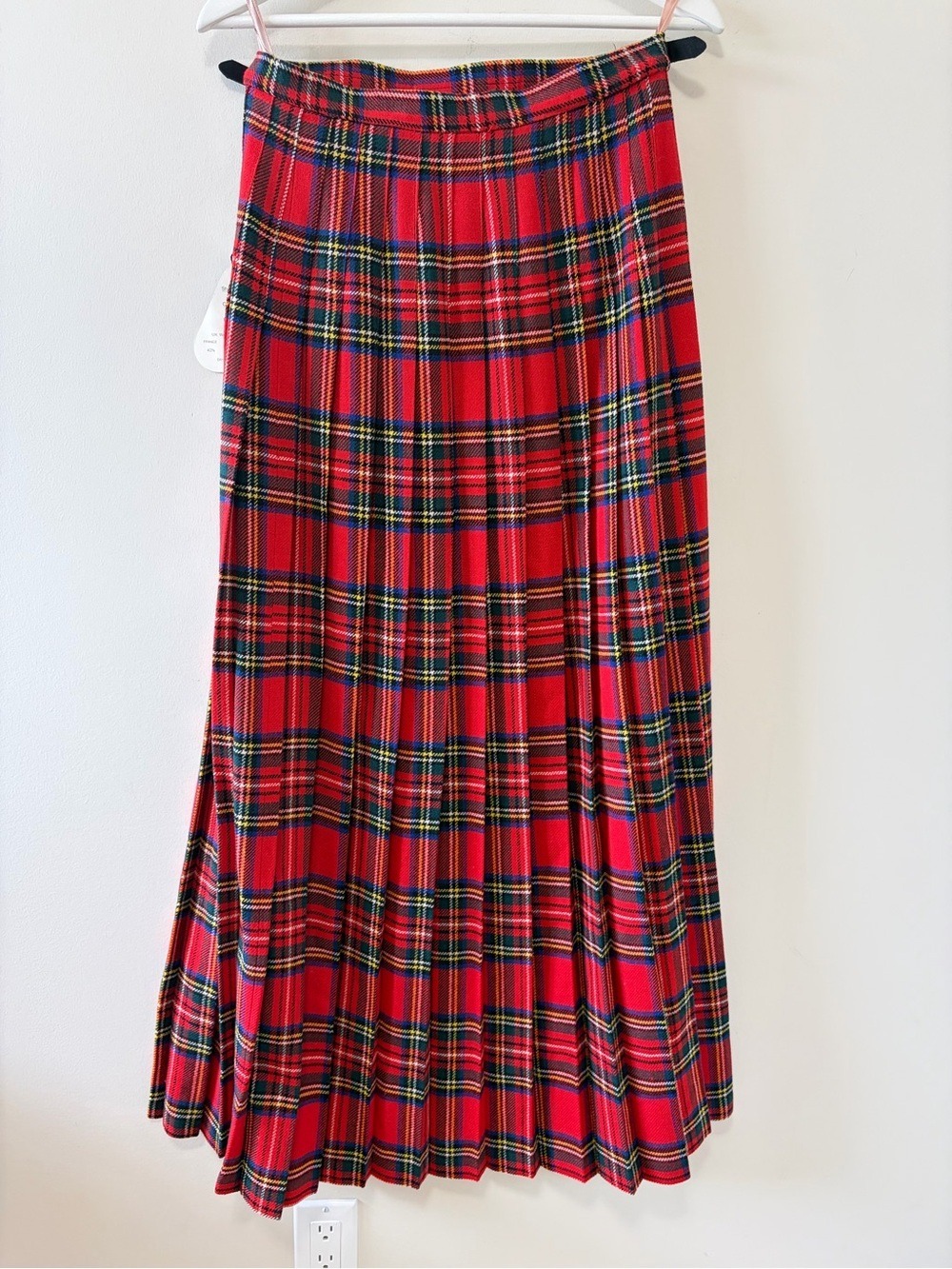 Laird Portch of Scotland Vintage Red Tartan Plaid 100% Wool Kilt Maxi Skirt - Picture 2 of 7